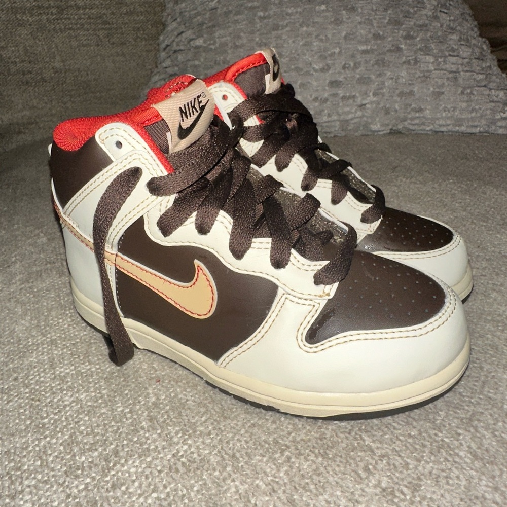Kids 11c Nike Dunk High GS 'Baroque Brown'
